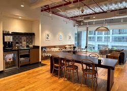 UE Square (D9), Office #497458951